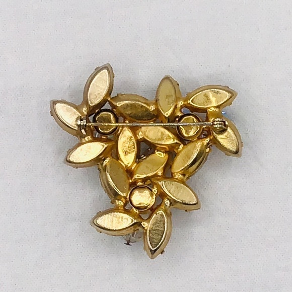 VINTAGE Brooch AB Clear Faceted Glass Rhinestones Triangle Shape Pin Beads - Picture 5 of 8